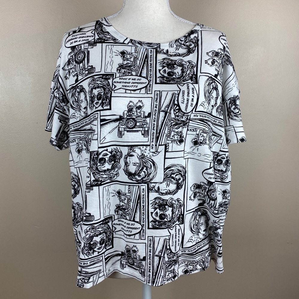 NWOT. Zara Chartoon Print -T-Shirt. Size L.